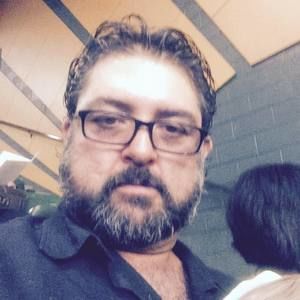 Meet your Posher, Henery